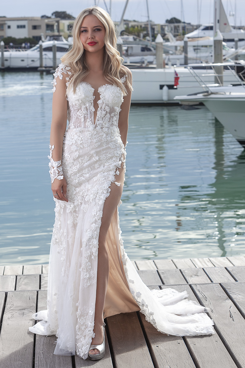 2026 wedding dress with split on leg
