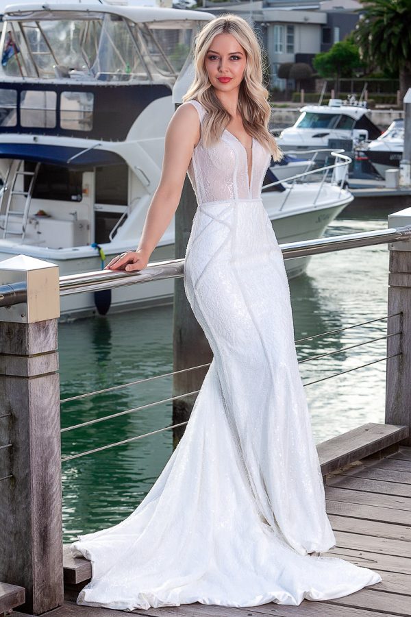 Lace paneled mermaid wedding dress Melbourne 2024