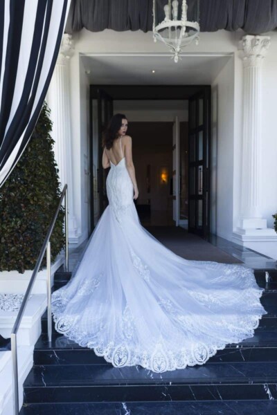 Long Lace Train Wedding Dress Melbourne Long Lace Train Wedding Dress Melbourne