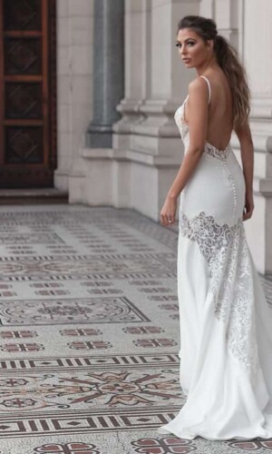 Sample Sale size 8-10 $600 Wedding dress Sample Sale