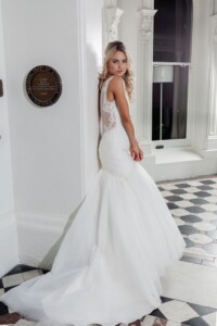 size 6 to 8mermaid tulle skirt with lace and bead detail on bodice Melbourne wedding gown hire